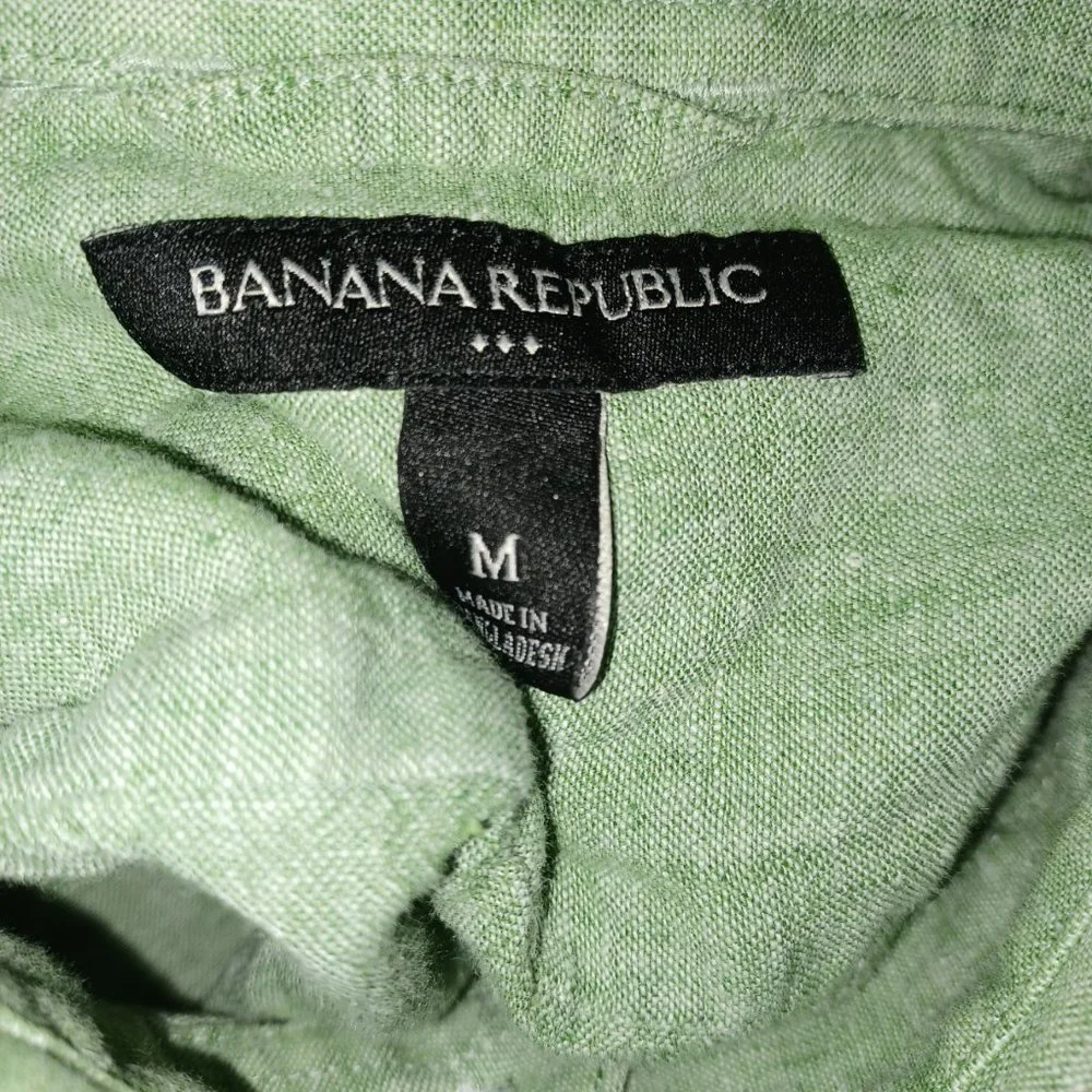 BANANA REPUBLIC MEN'S SHORT SLEEVE BUTTON DOWN SHIRT